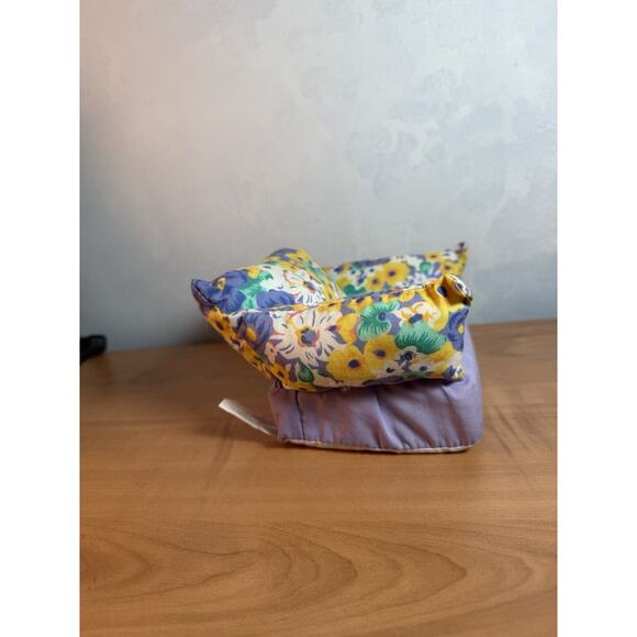 Vintage 1994 Toymax stuffed Barbie sized Cushion Chair - Picture 2 of 8